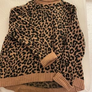 EUC J crew, turtleneck, sweater, leopard print
